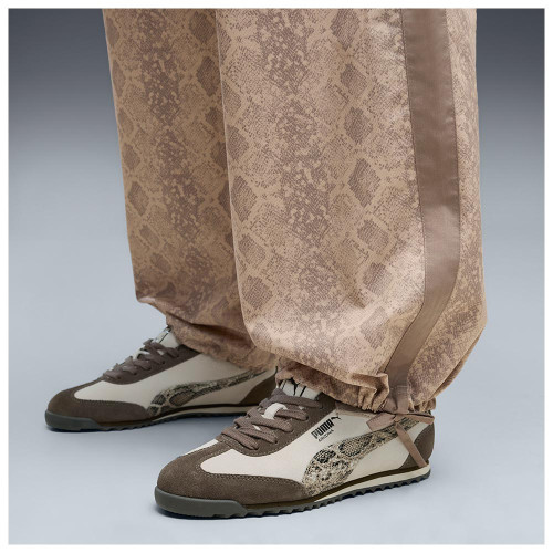 Puma Γυναικείο παντελόνι T7 Relaxed Snake Print Woven Pants
